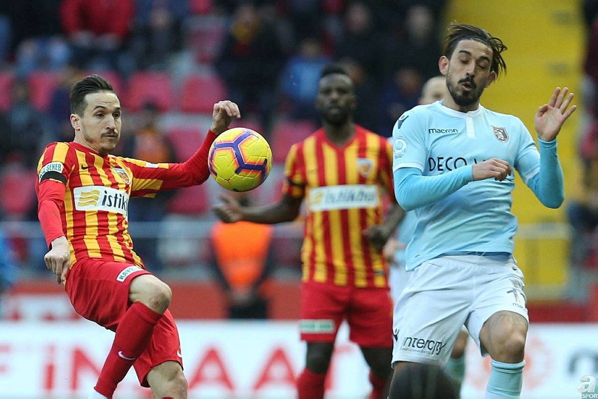 Okay Yokuşlu Galatasaray’a mı transfer oluyor? Menajeri açıkladı