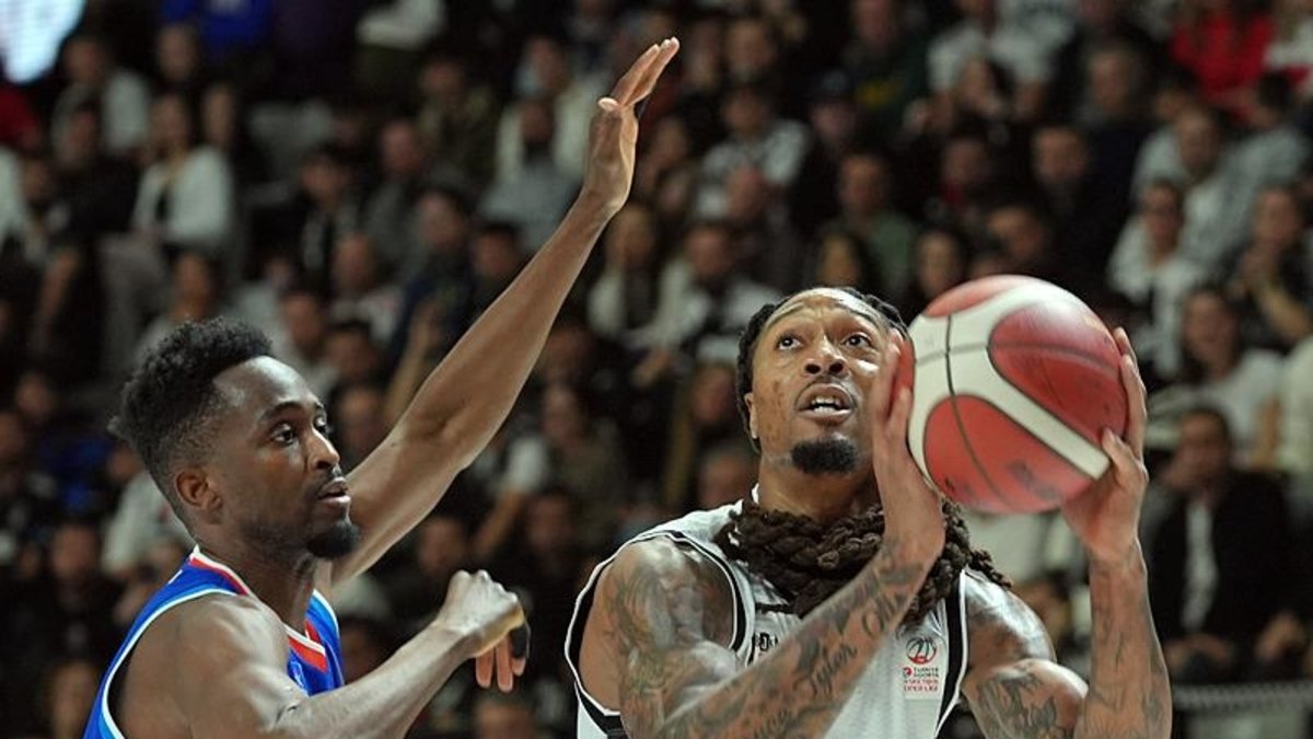Beşiktaş Fibabanka 87-70 Anadolu Efes (MAÇ SONUCU-ÖZET) Beşiktaş Fibabanka 87-70 Anadolu Efes (MAÇ SONUCU-ÖZET)