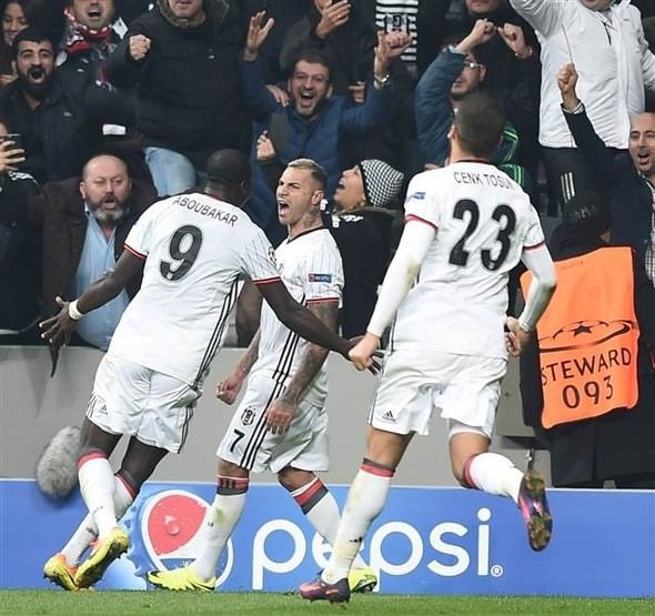 Beşiktaş-Napoli maçından unutulmaz fotoğraflar