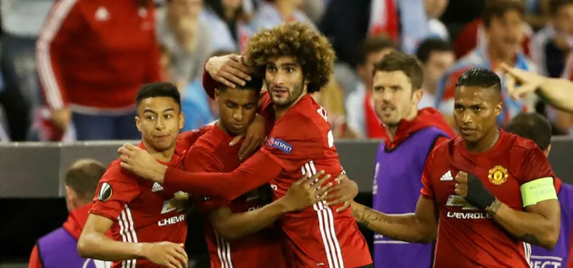 Manchester United avantajı kaptı