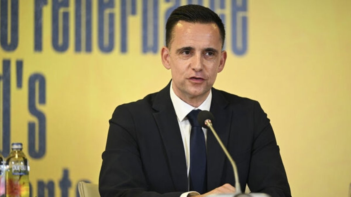 FENERBAHÇE HABERİ: Mario Branco'dan transfer ve kura açıklaması! FENERBAHÇE HABERİ: Mario Branco'dan transfer ve kura açıklaması!