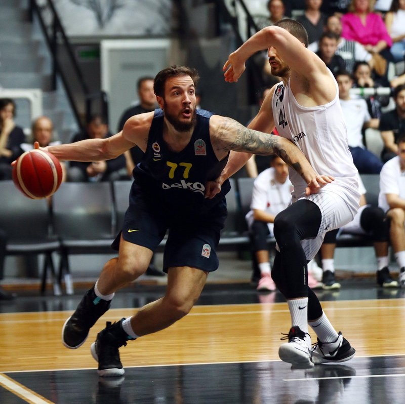 Beşiktaş Sompo Sigorta 73-74 Fenerbahçe Beko | MAÇ SONUCU
