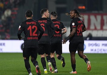 Pendik 3 puanı 3 golle aldı!