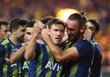 Fenerbahçe seriyi 15 maça çıkardı