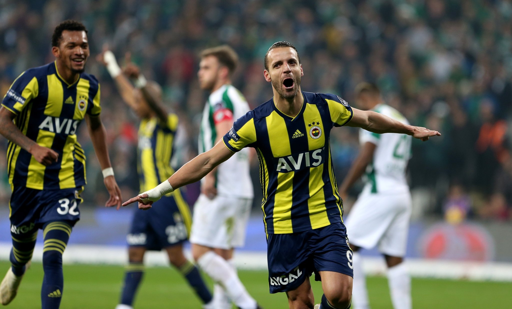 Soldado’dan muhteşem rövaşata! İşte o anlar!