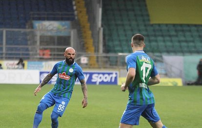 Son dakika transfer haberi: Çaykur Rizespor’dan Moroziuk ve Abdullah Durak’la yollar ayrıldı!