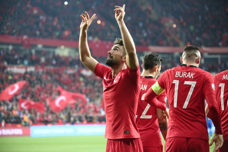 A Millilerden ’Hello Brother’ mesajı