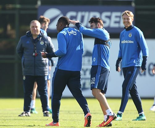 Ozan Tufan derbide oynayacak mı?