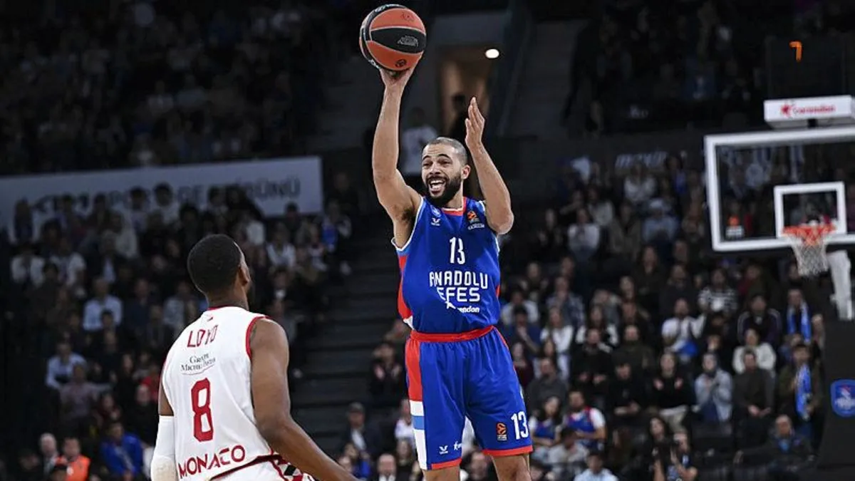 Anadolu Efes 69-81 Monaco (MAÇ SONUCU - ÖZET)