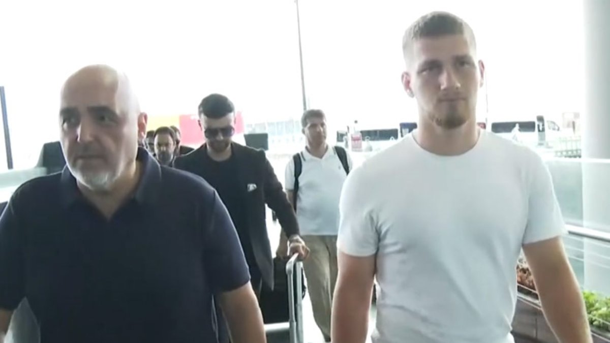 TRANSFER HABERİ: Beşiktaş'ın yıldızı Semih Kılıçsoy İtalya'ya gidiyor
