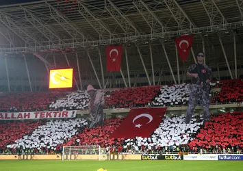 Sivas'ta koreografiyle Mehmetçik'e selam!