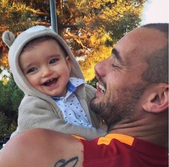 Bu ne hal Sneijder!