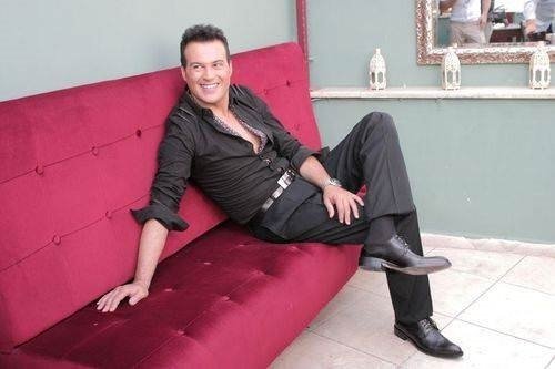 Ünlüler derbide kimi destekliyor?