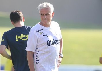 Mourinho'dan yıldız isme kanca!