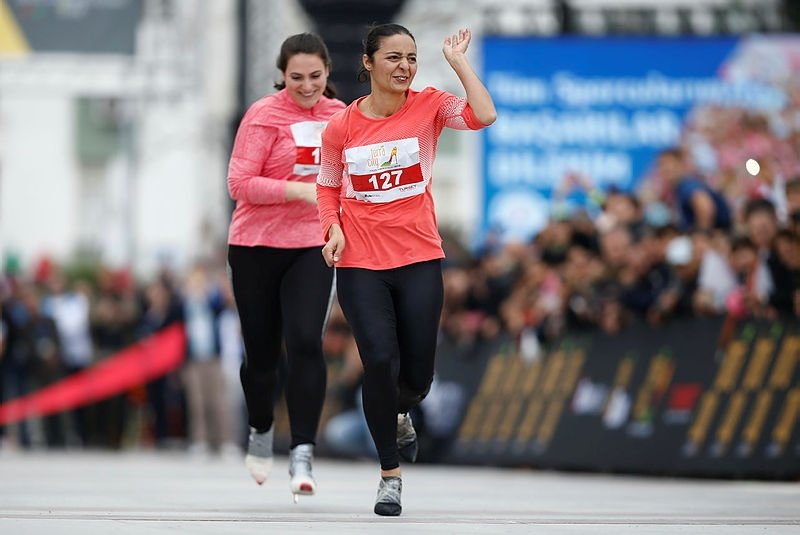 Antalya’da Yüksek Topuk Koşusu