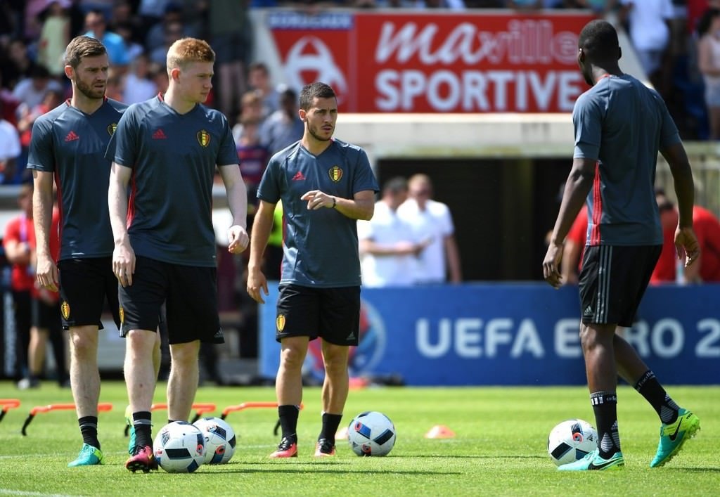 Galatasaray Lombaerts ile ilgileniyor