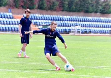 Başakşehir'de çalışmalar sürüyor