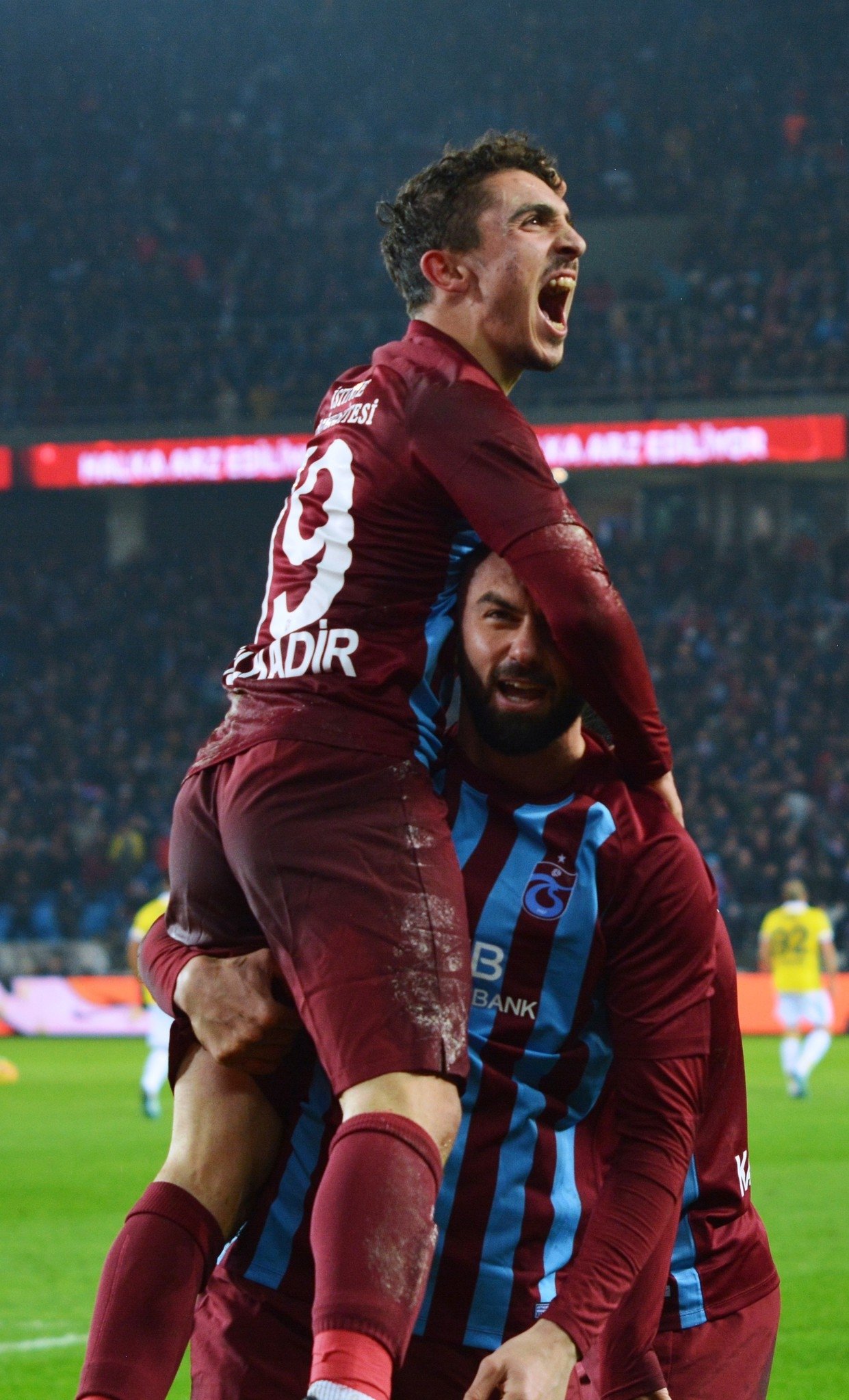 Abdülkadir yaşıtlarının en pahalısı!