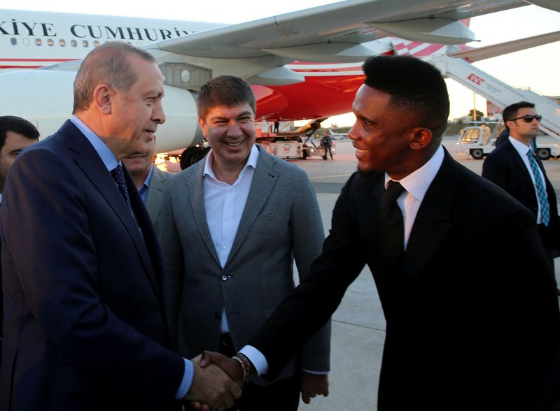 Eto’o’dan Fransızlara tokat gibi Erdoğan yanıtı!