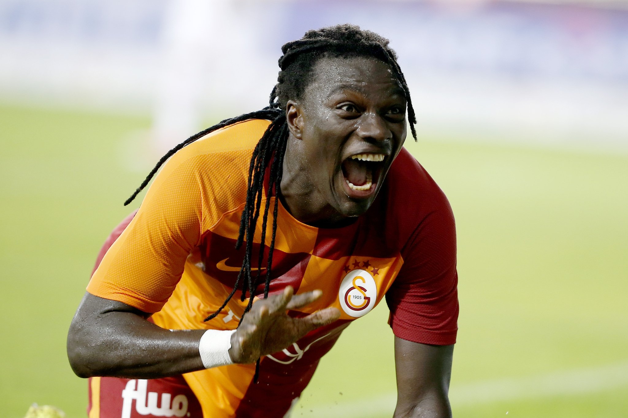 Gomis’i Fenerbahçe’ye verelim