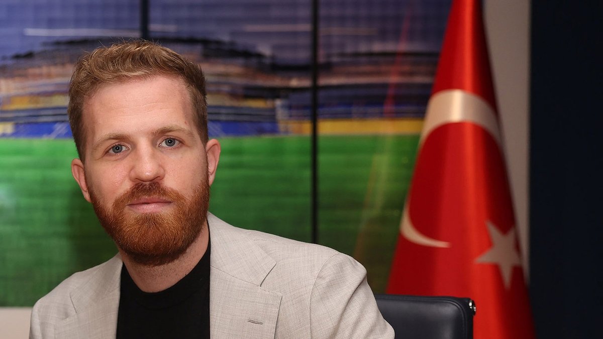 Fenerbahçe'de Devin Özek'ten teknik direktör açıklaması! Fenerbahçe'de Devin Özek'ten teknik direktör açıklaması!