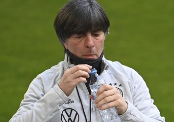 Löw'den kötü haber! İspanya'ya gidiyor