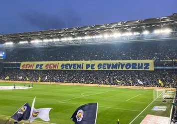 Galatasaray'dan o pankarta suç duyurusu!