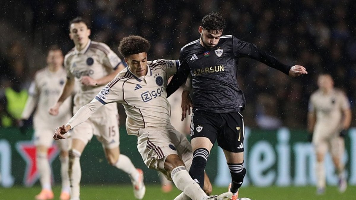 Ajax deplasmanda Karabağ'ı yendi!