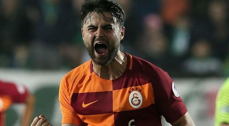 Galatasaray’da ilk yolcu belli oldu