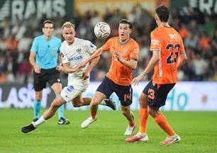 RAMS Başakşehir fırsat tepti!