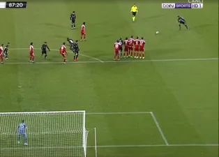 Burak Yılmaz'dan müthiş gol!
