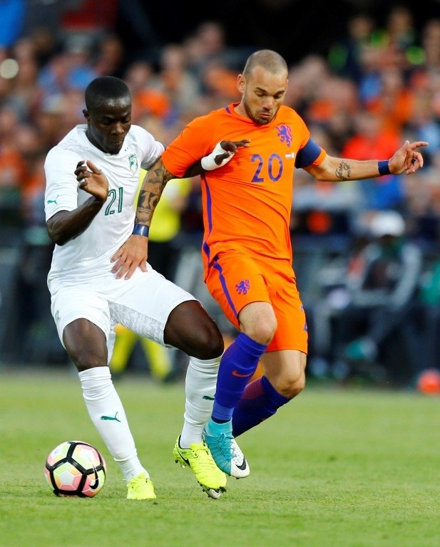 Ruslar, Sneijder’e göz koydu