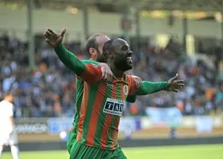 Fenerbahçe'den Vagner Love bombası