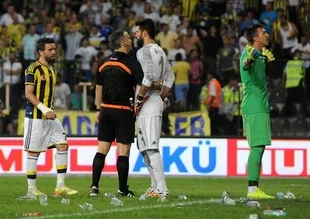 Kadıköy'de 950 milyon liralık derbi