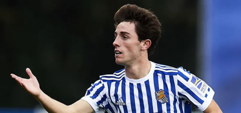 Real Madrid Odriozola'yı transfer etti