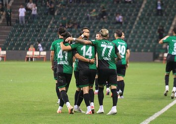 Kocaeli evinde galip!