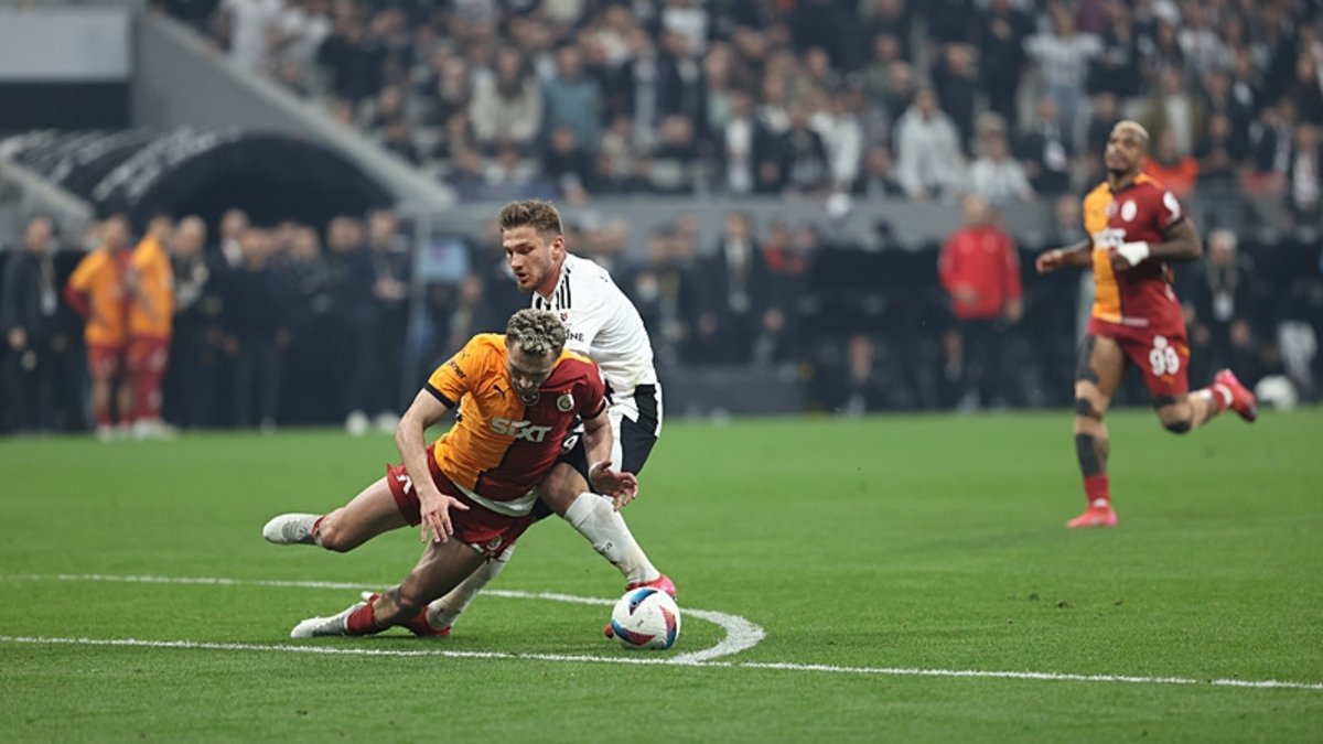 Avrupa devlerinden Barış Alper Yılmaz ve Semih Kılıçsoy çıkarması! Derbide izlediler Avrupa devlerinden Barış Alper Yılmaz ve Semih Kılıçsoy çıkarması! Derbide izlediler