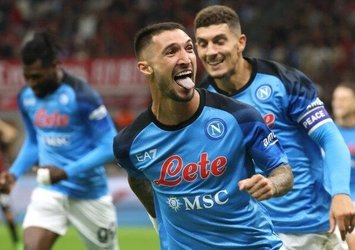 Milan'a Napoli çelmesi!