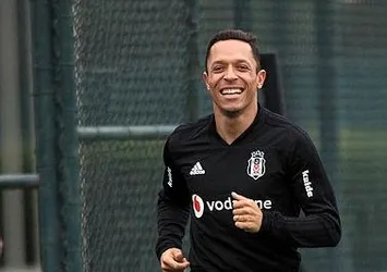 Kobe’nin Adriano ısrarı