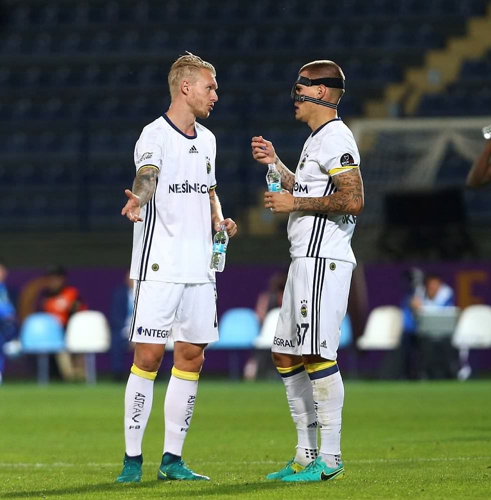 Fenerbahçe mi? Galatasaray mı?