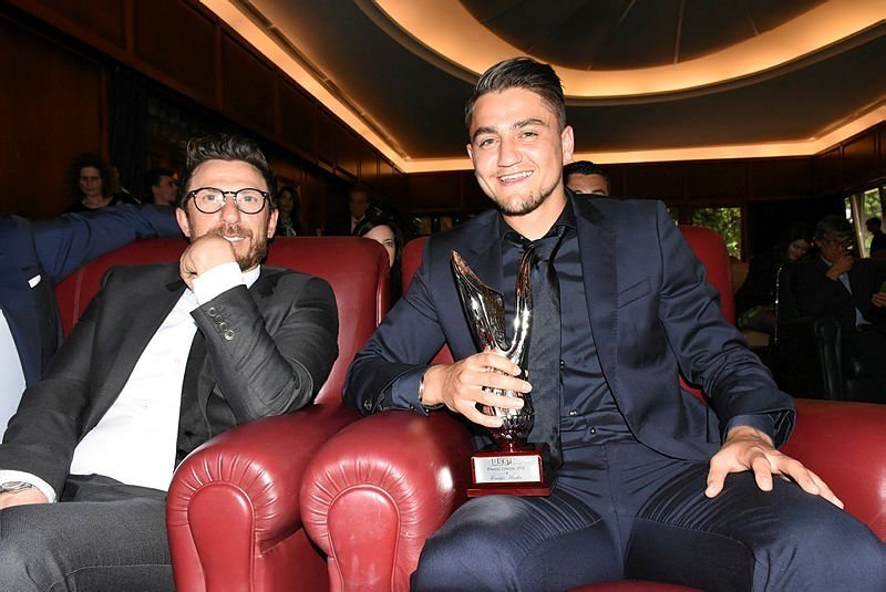 Cengiz Ünder’e büyük onur!