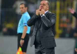 Advocaat: "Aynı hataya düşmeyeceğim"