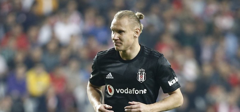 Beşiktaş'ta Domagoj Vida kulübe ihtarname çekti!