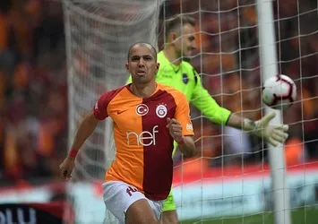 Feghouli 10'un izinde