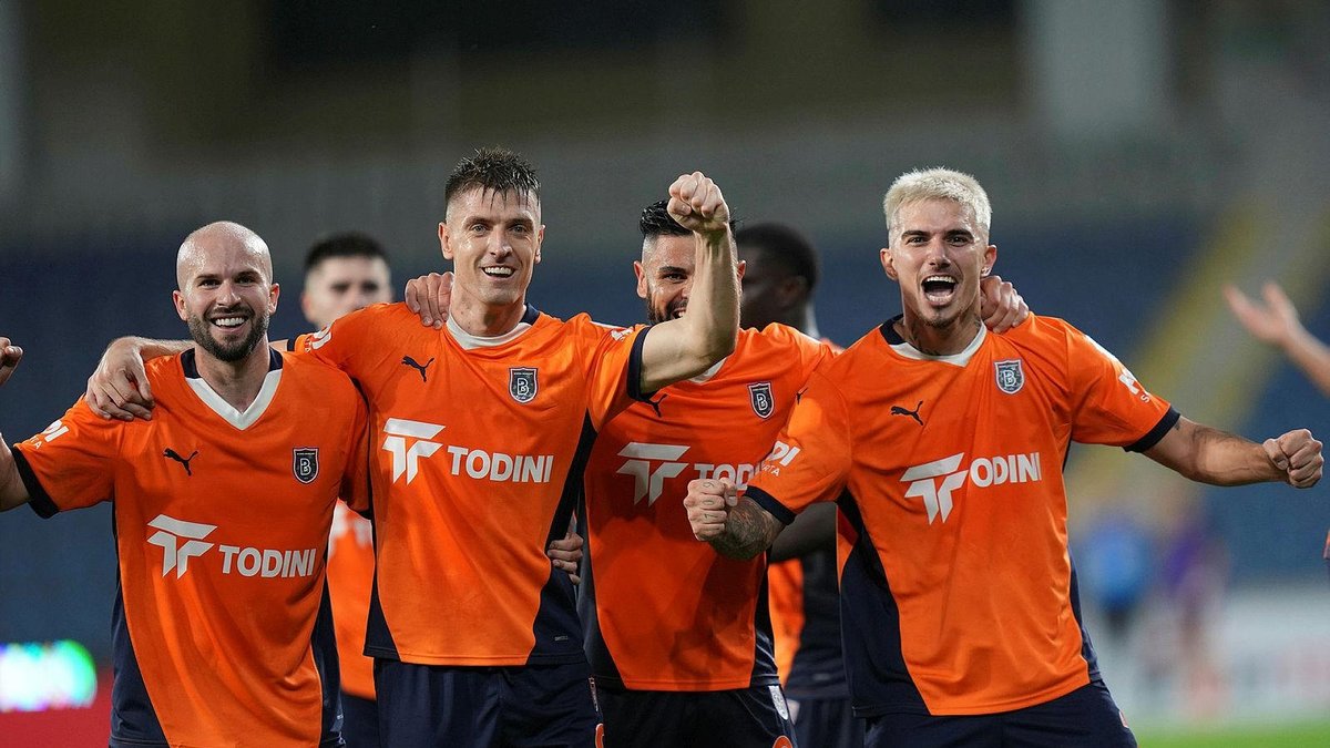 RAMS Başakşehir - Antalyaspor: 5-2 (MAÇ SONUCU - ÖZET)