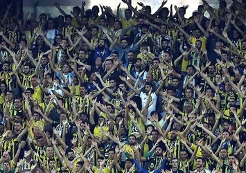 Fenerbahçe tribününde kavga çıktı