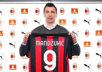 Mandzukic Milan'dan ayrıldı!