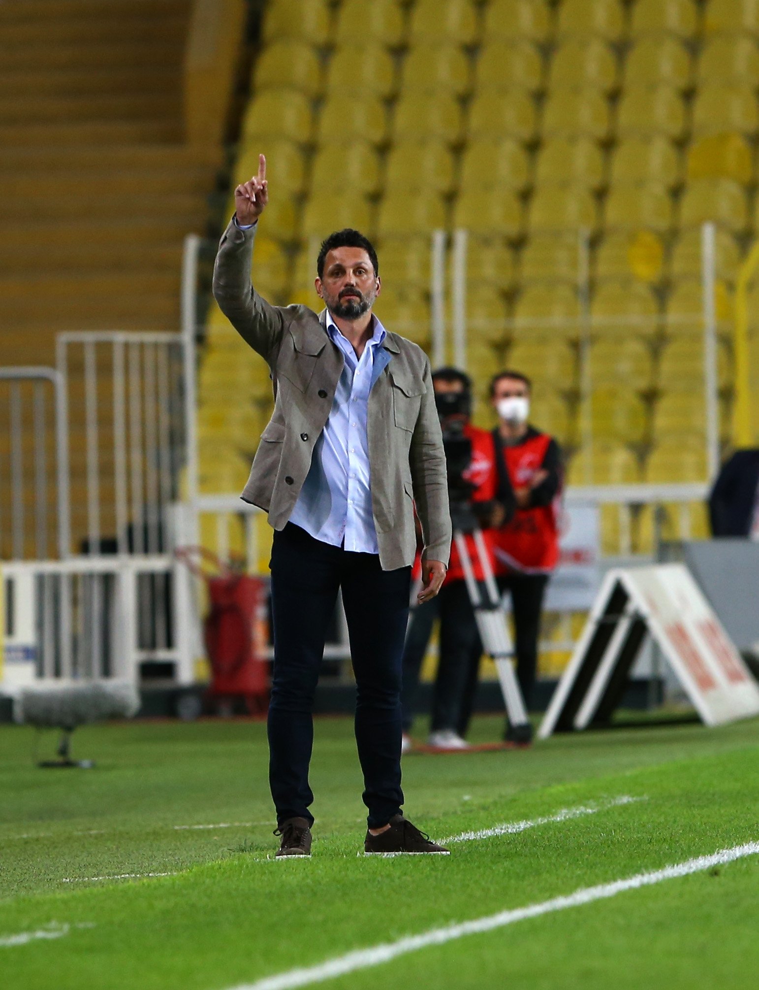 Caner Erkin’den Erol Bulut’a şok hareket! O anlar ekrana yansımadı
