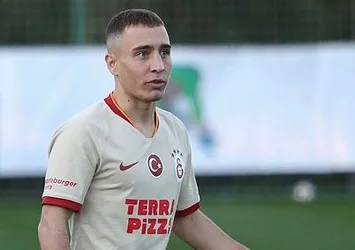 Galatasaray'da Emre Mor şoku!