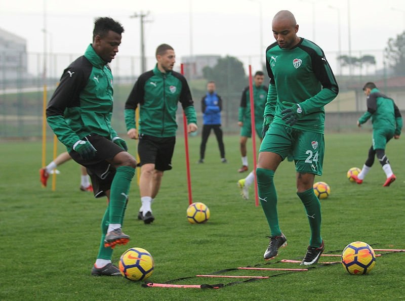Bursaspor’da Osmanlıspor maçı hazırlıkları